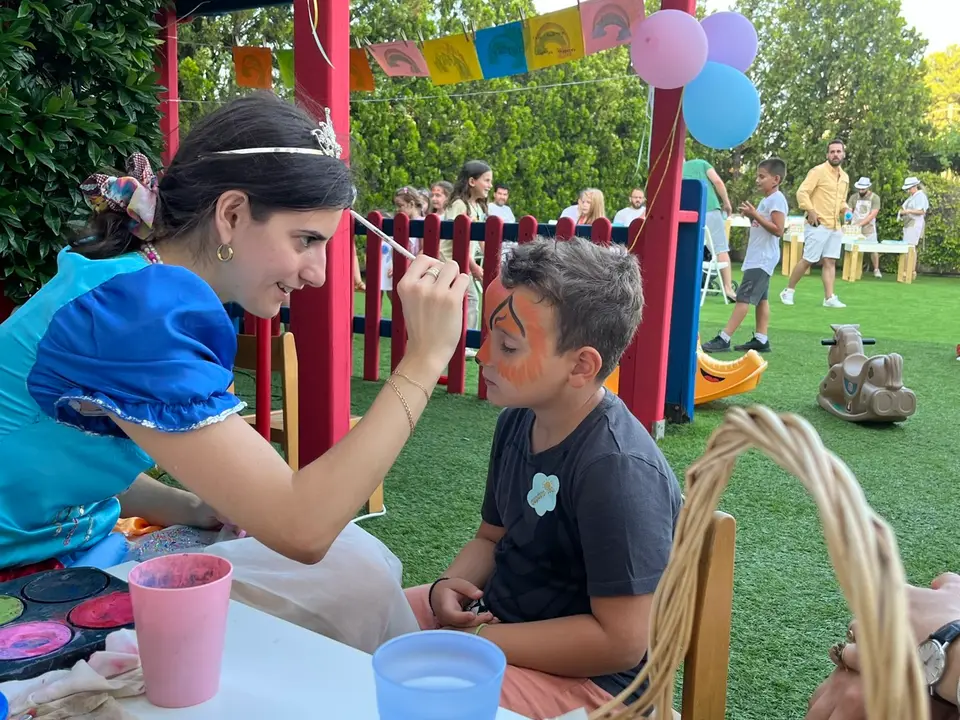 Face painting
